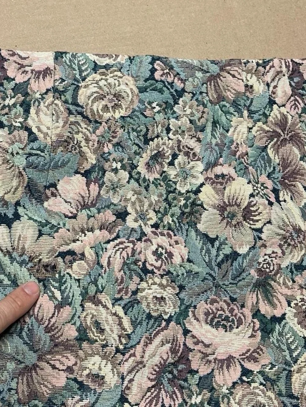 Vintage 90s Floral Tapestry Pencil Skirt Made In USA Size 14 Zip Up w/ Slit